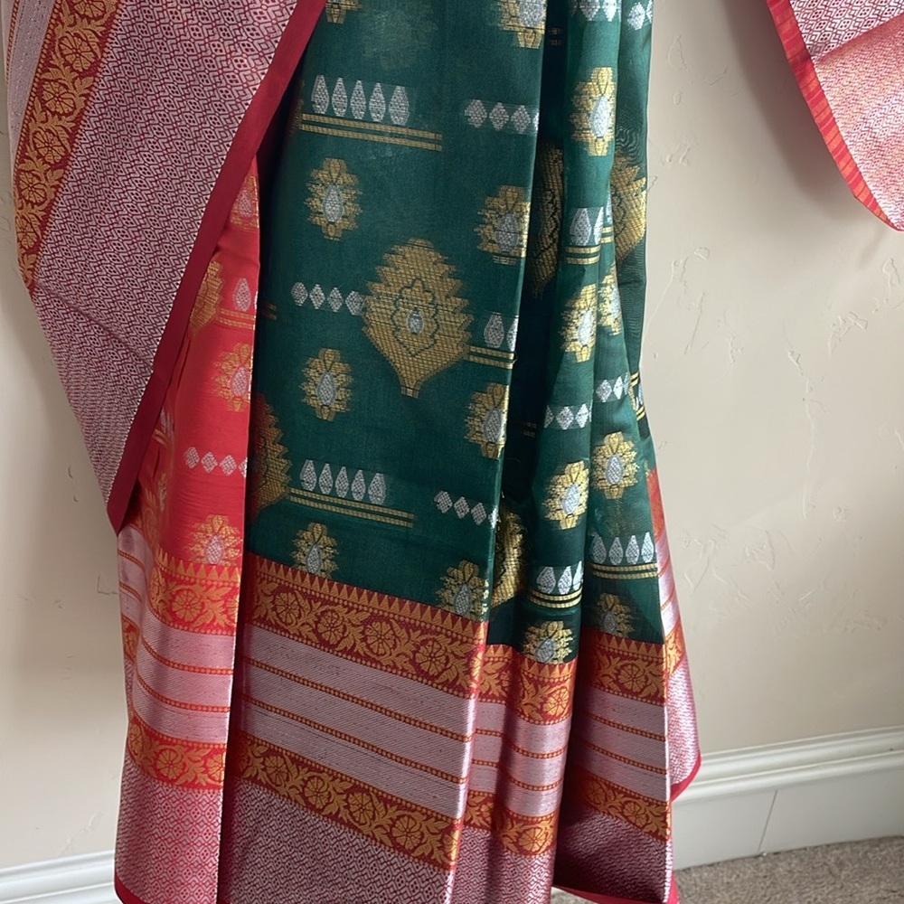 Indian saree - Picture 3 of 12